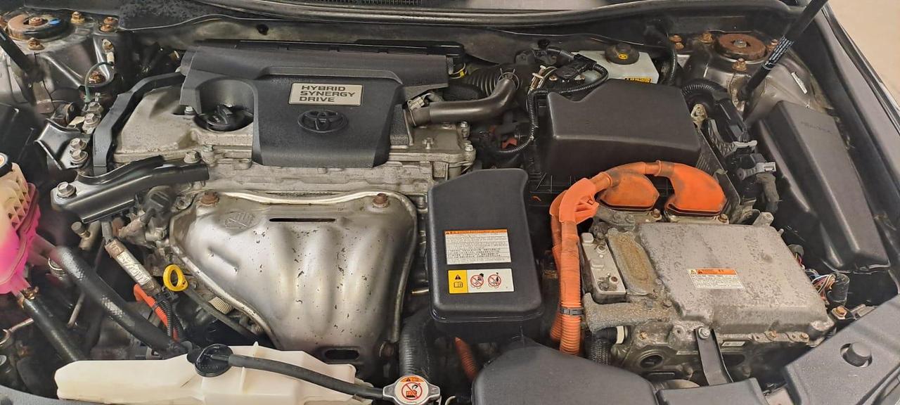 2017 Toyota Camry 4dr Sdn SE, 10 DEALER SERVICE RECORD Photo