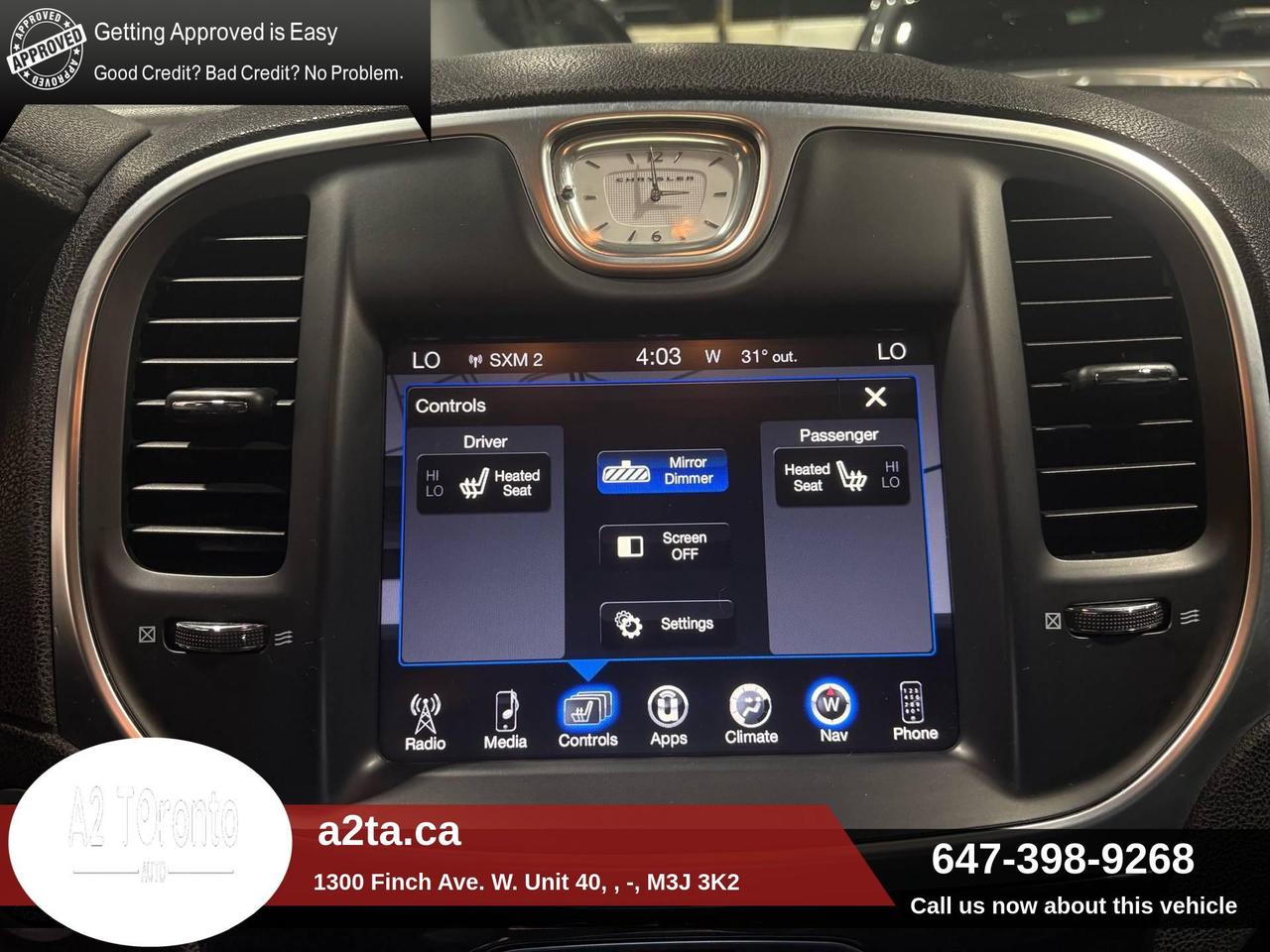 2016 Chrysler 300 Touring  Photo