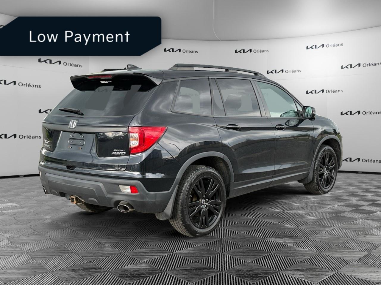 2019 Honda Passport Sport AWD Photo4