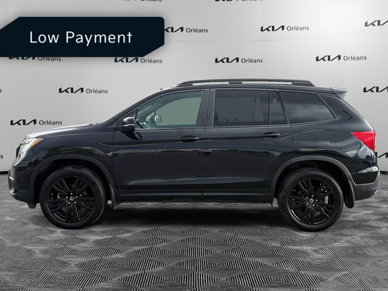 2019 Honda Passport Sport AWD Photo1