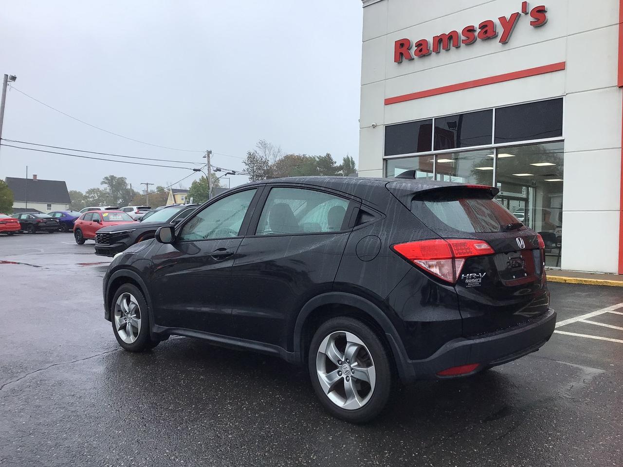 2018 Honda HR-V LX 4WD CVT Photo