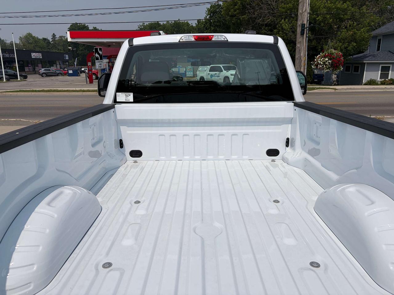 2026 Ford F-250 Super Duty SRW STX 4WD Reg Cab 8' Box 600A Photo4