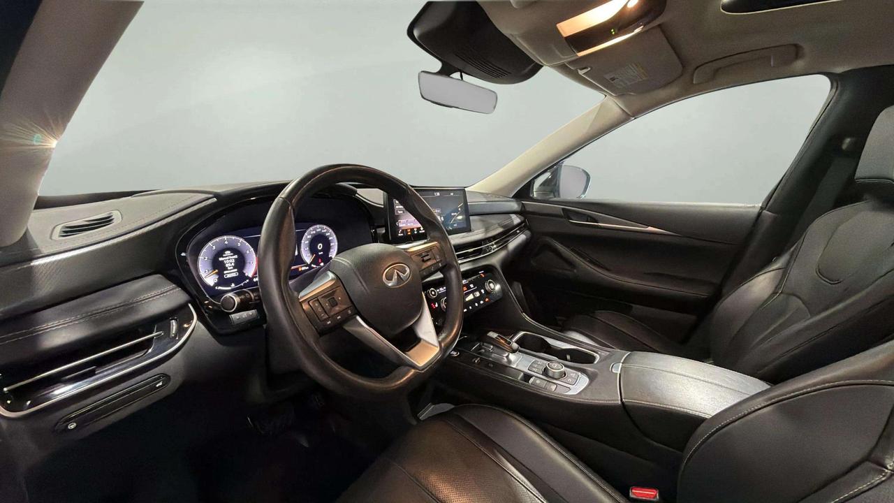 2023 Infiniti QX60 LUXE | CLEAN CARFAX | PANO | ADAP CRUISE | STARTER Photo