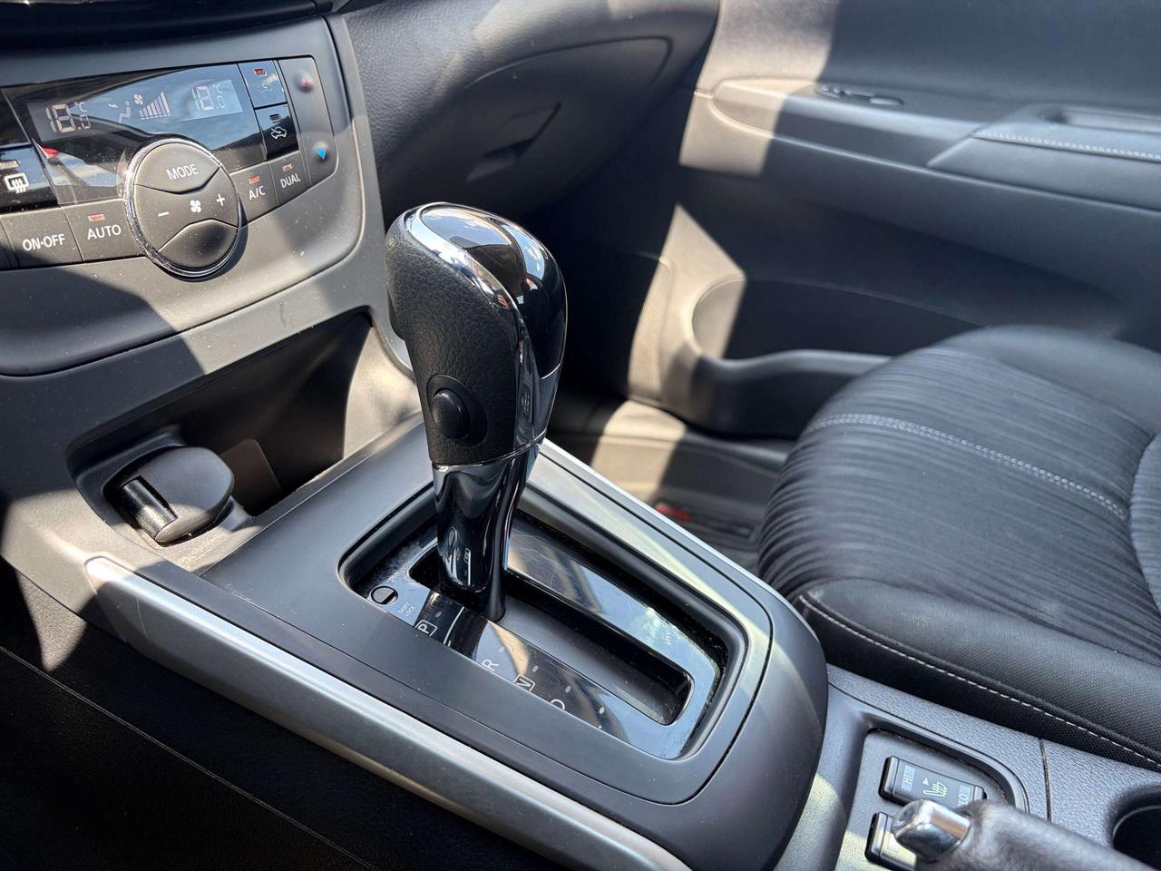 2018 Nissan Sentra SV, HEATED SEATS, BACK UP CAMERA! - Photo #17