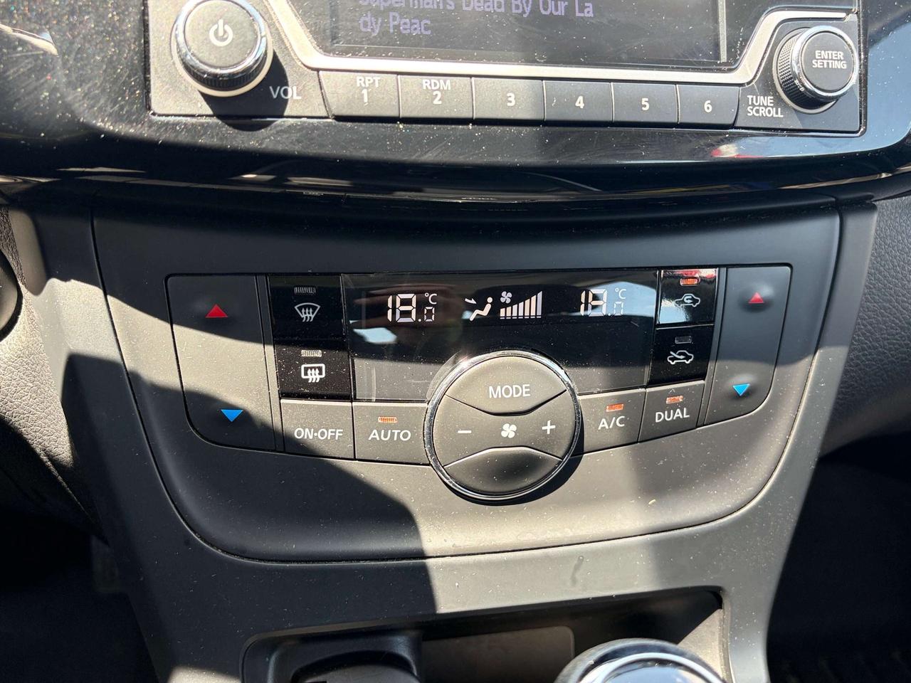 2018 Nissan Sentra SV, HEATED SEATS, BACK UP CAMERA! - Photo #18