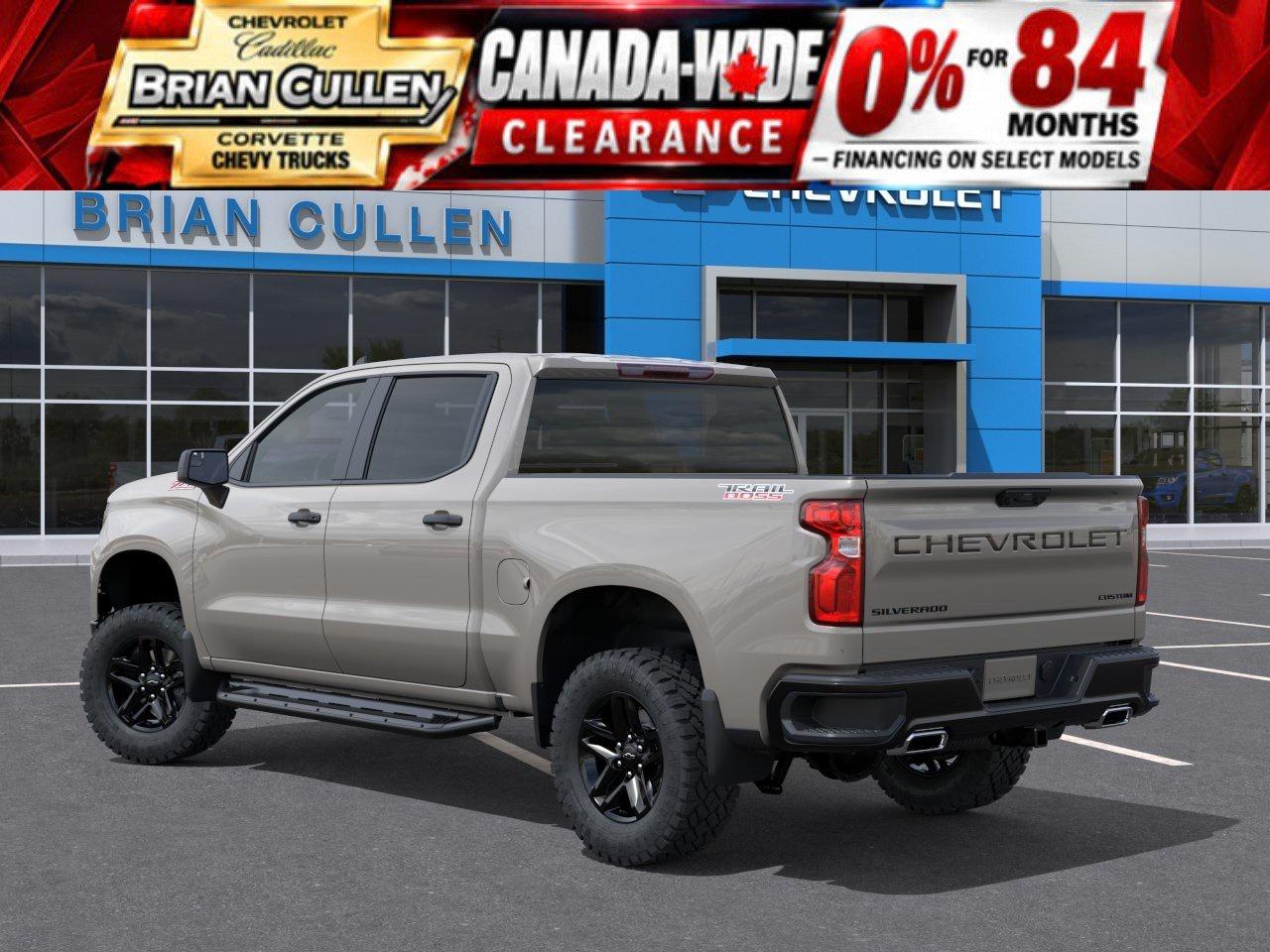 2026 Chevrolet Silverado 1500 Custom Trail Boss Crew Cab Short Box 4-Wheel Drive Custom Trail Boss Photo2