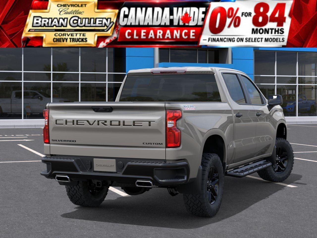 2026 Chevrolet Silverado 1500 Custom Trail Boss Crew Cab Short Box 4-Wheel Drive Custom Trail Boss Photo3