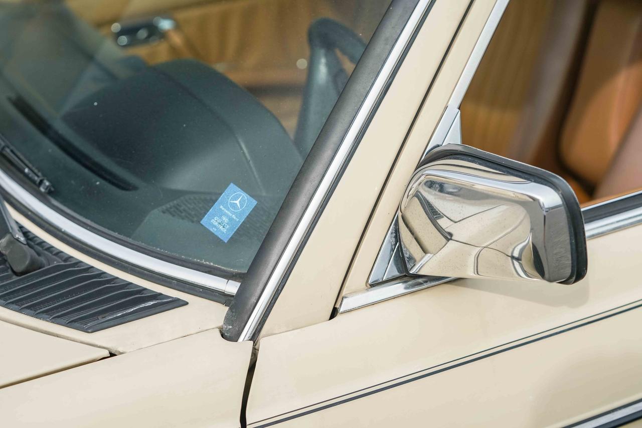 1984 Mercedes-Benz 300-Class 300 D Photo