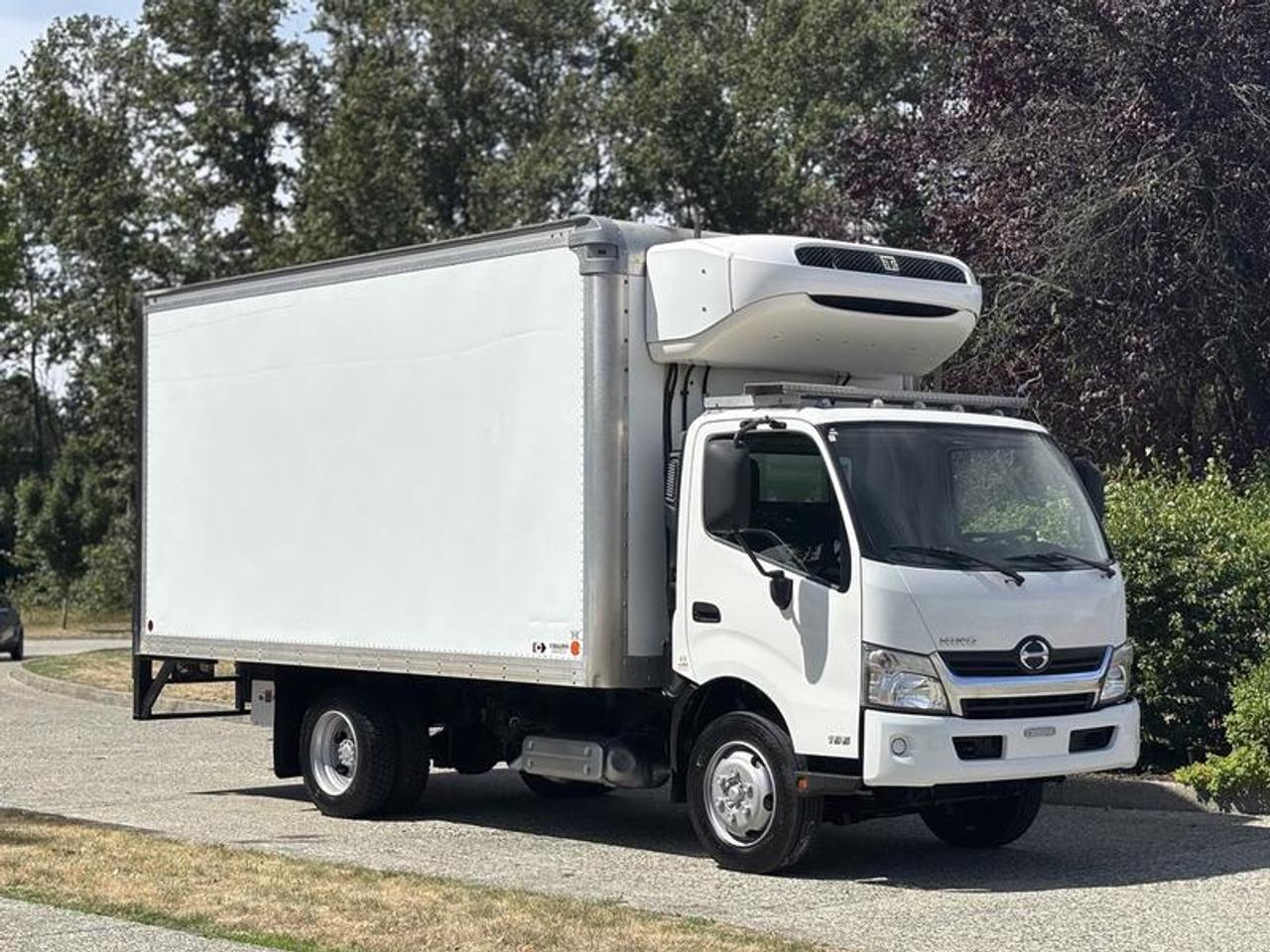 Used 2018 Hino 195 16-Foot Thermo King Reefer Cube Van for sale in Burnaby, BC