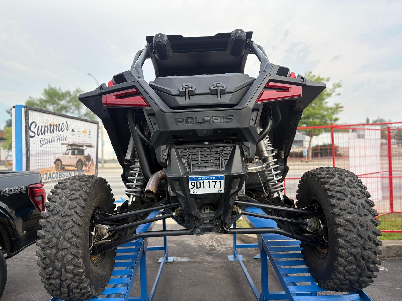 2023 Polaris RZR 1000 XP TURBO SIDE BY SIDE Photo3