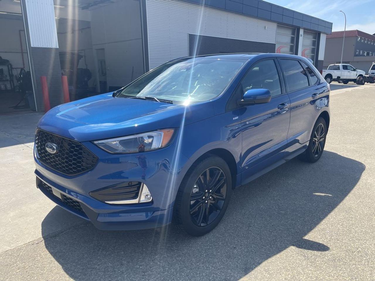 2024 Ford Edge ST Line Photo1