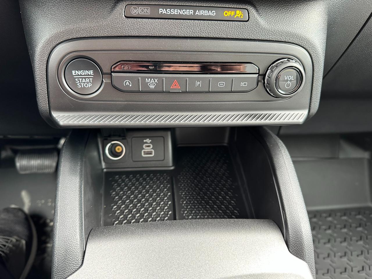 2026 Ford Bronco Sport BADLANDS 4x4 400A Photo5