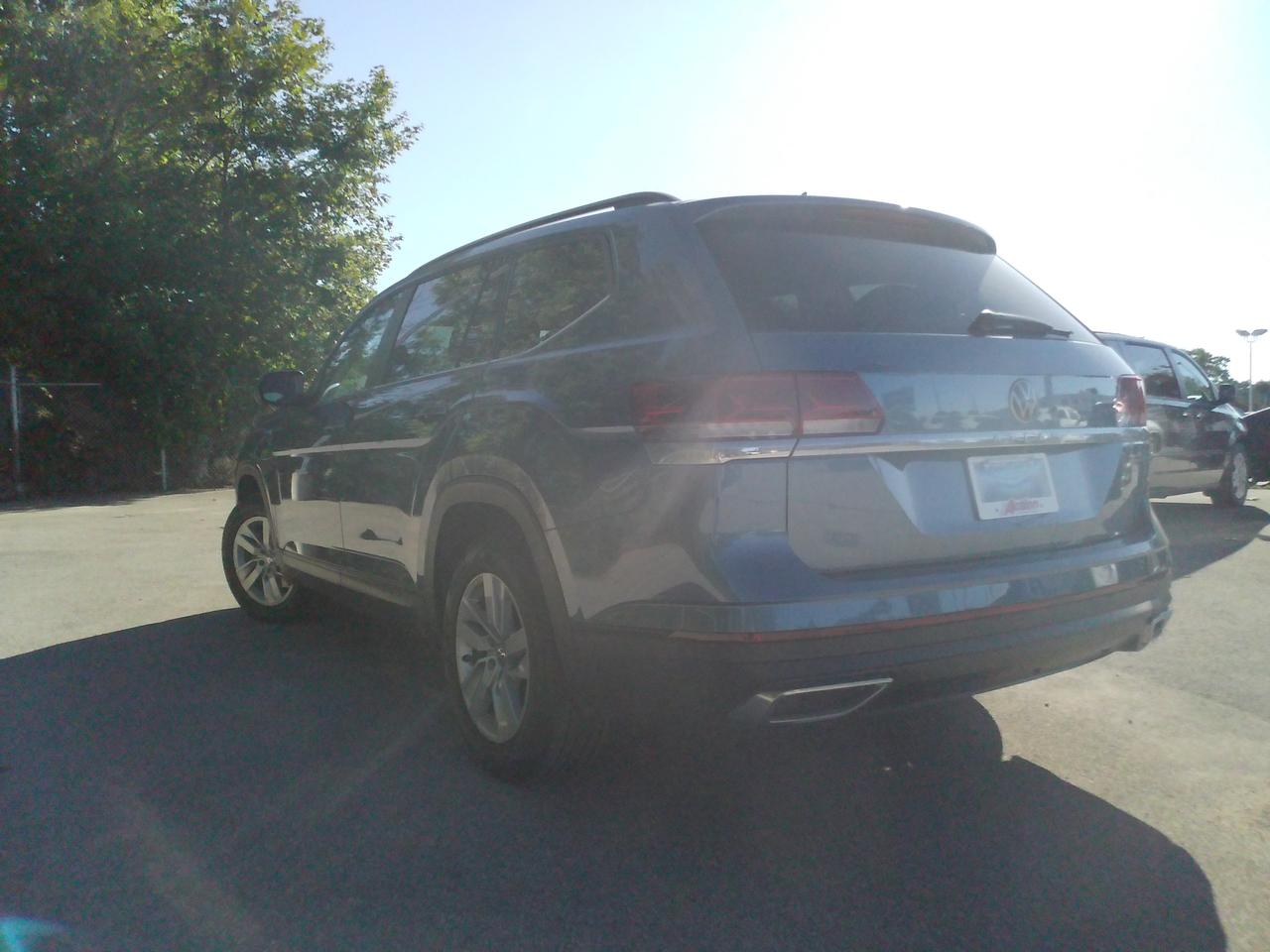2021 Volkswagen Atlas TRENDLINE Photo