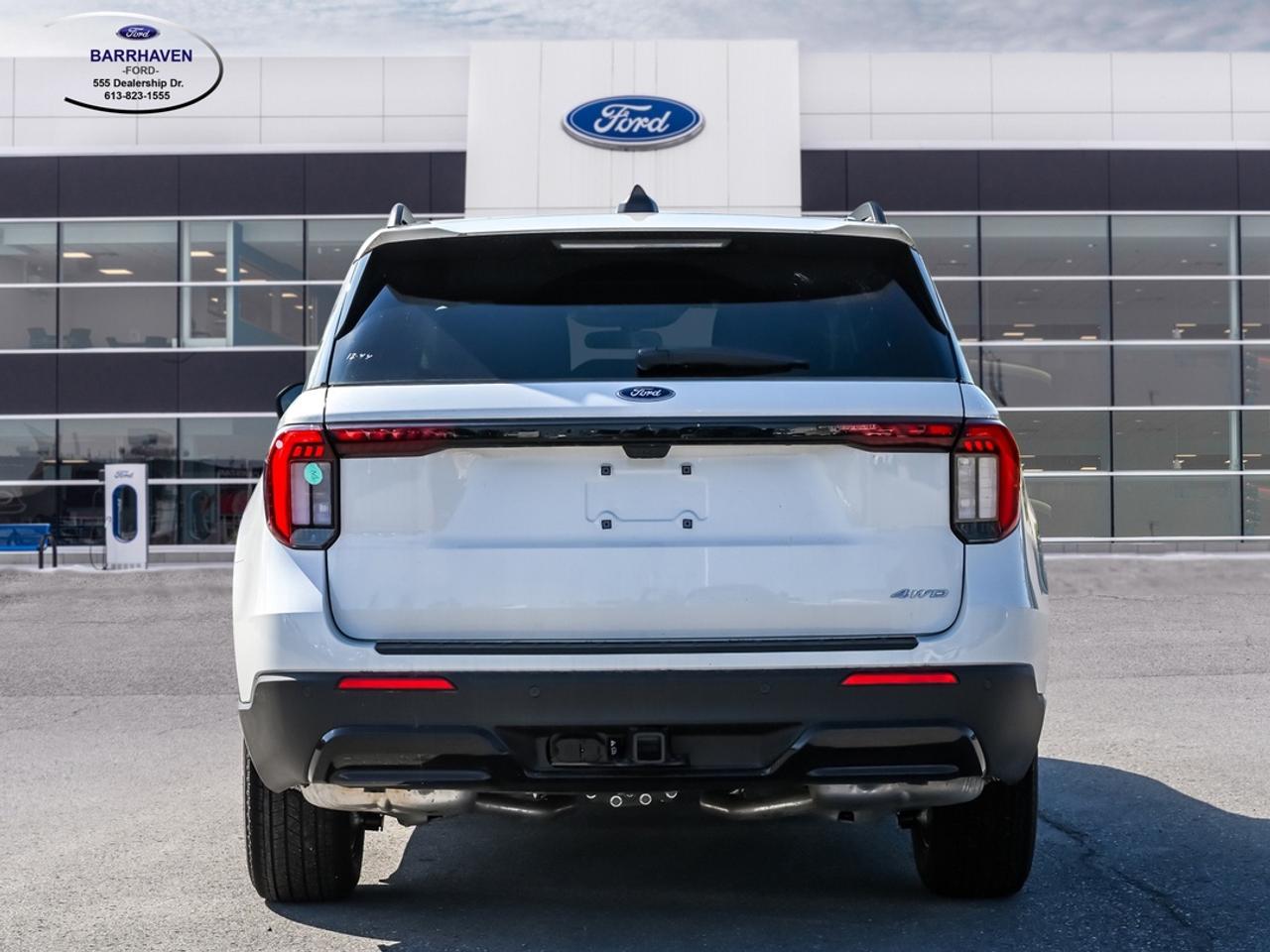 2026 Ford Explorer ST-Line Photo