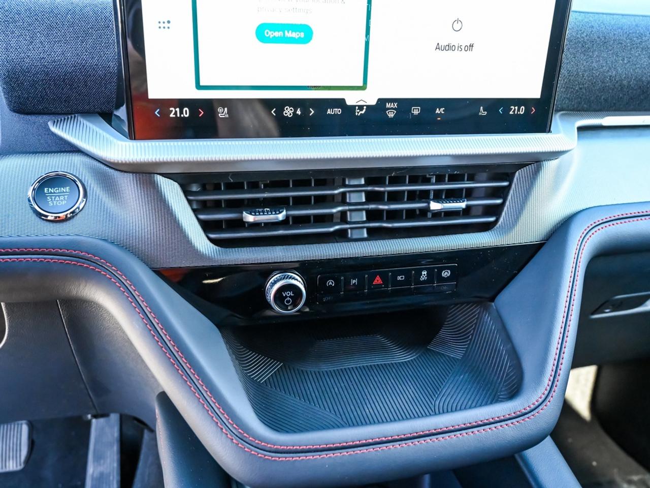 2026 Ford Explorer ST-Line Photo