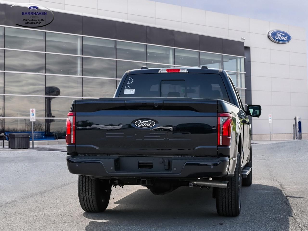 2026 Ford F-150 Lariat Photo2