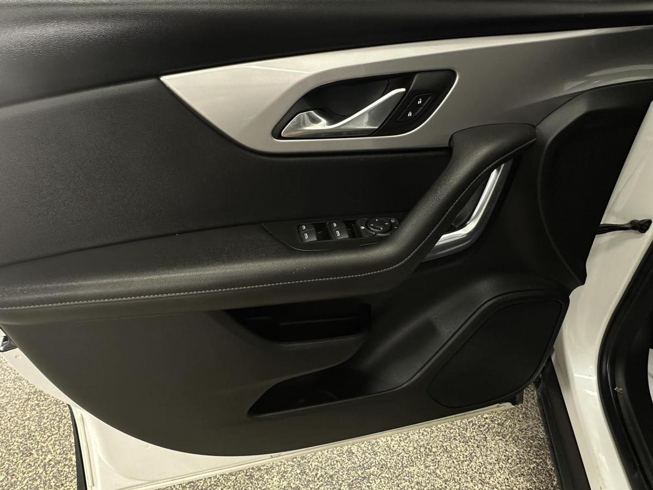 2021 Chevrolet Blazer LT/AWD/LOCAL TRADE! Photo
