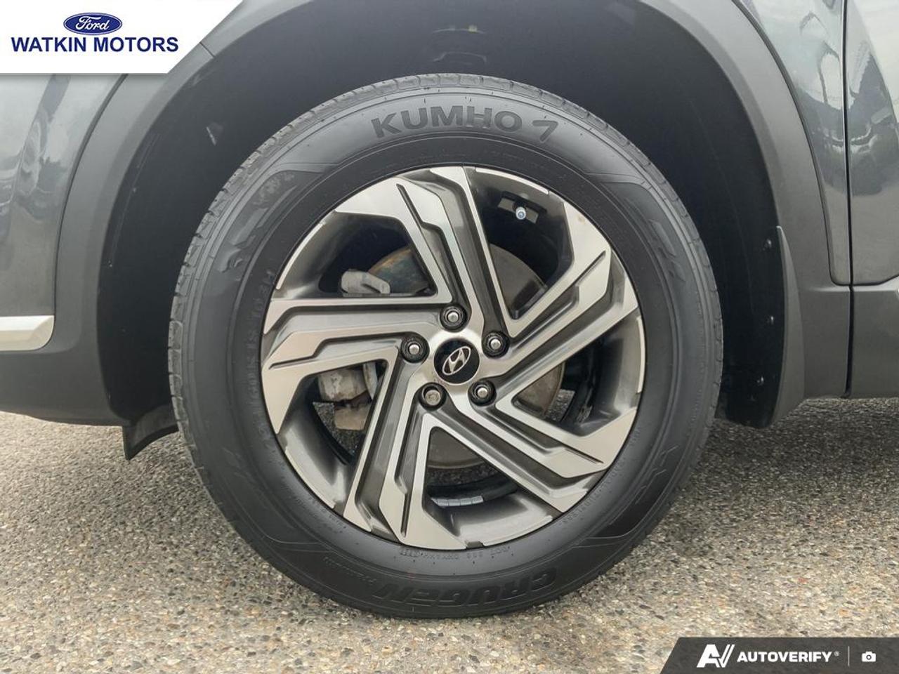 2022 Hyundai Santa Fe SEL Photo8