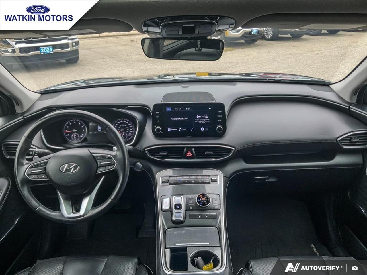 2022 Hyundai Santa Fe SEL Photo26