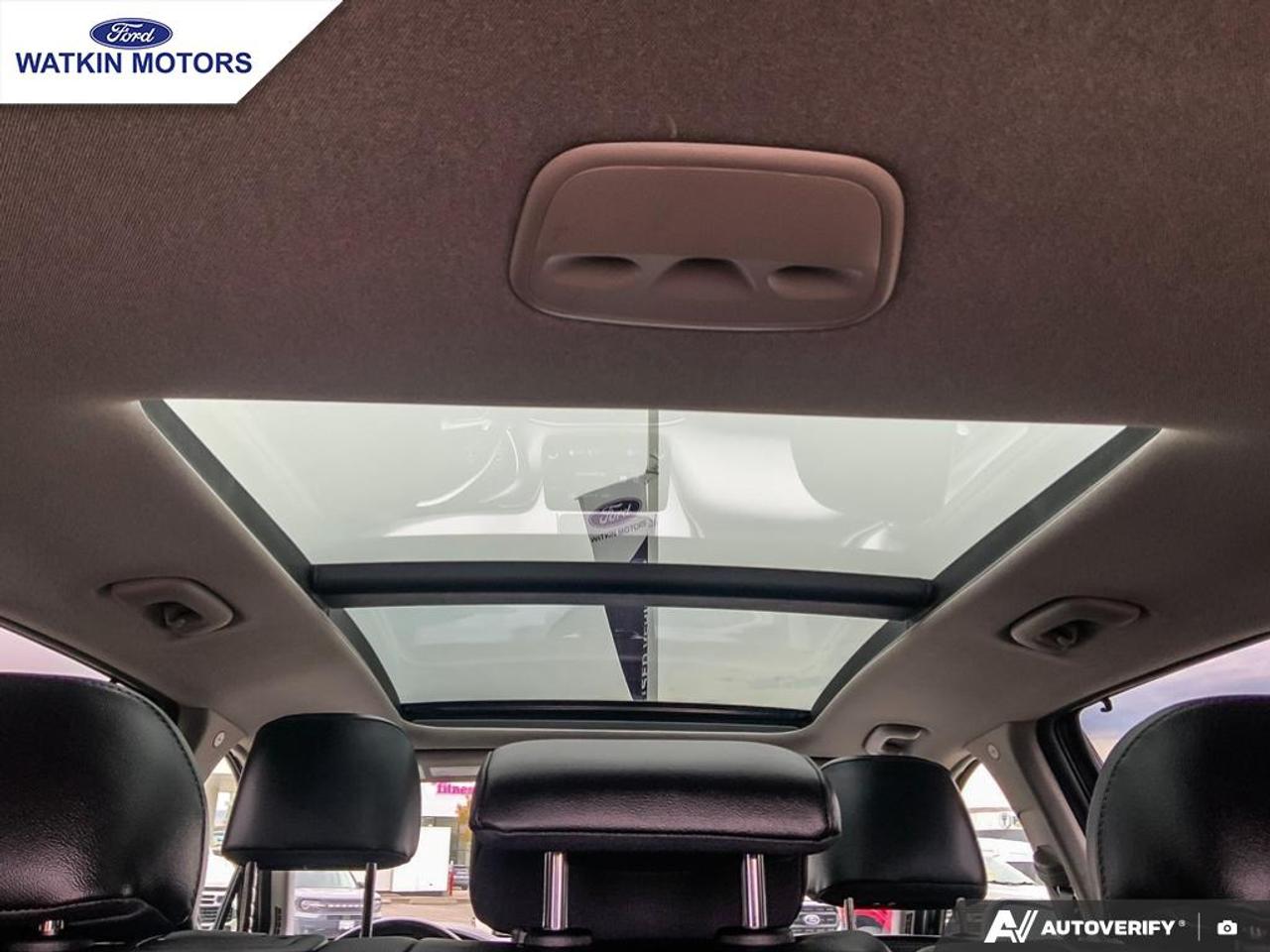 2022 Hyundai Santa Fe SEL Photo28