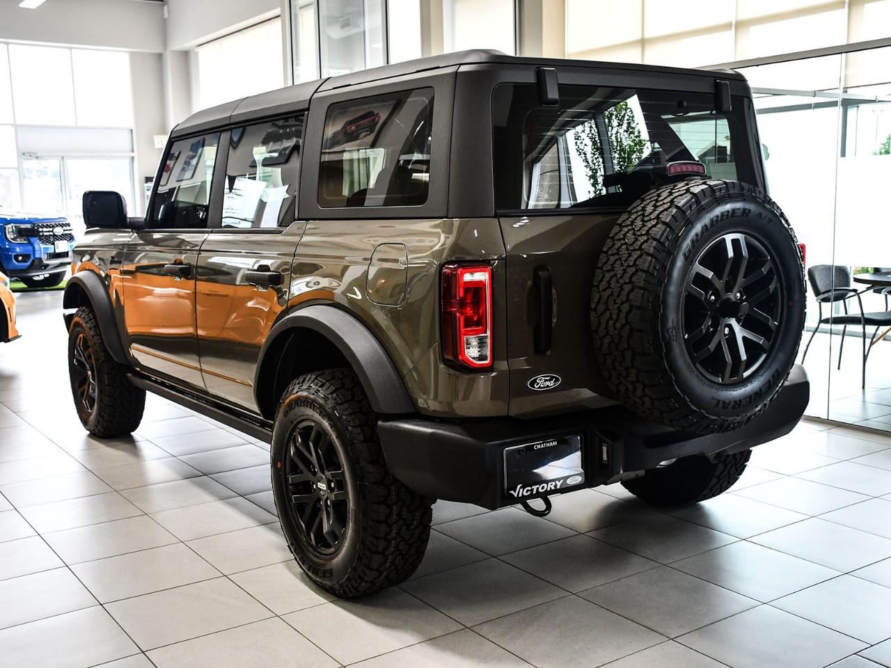 2026 Ford Bronco Base 4 Door 4x4 Photo