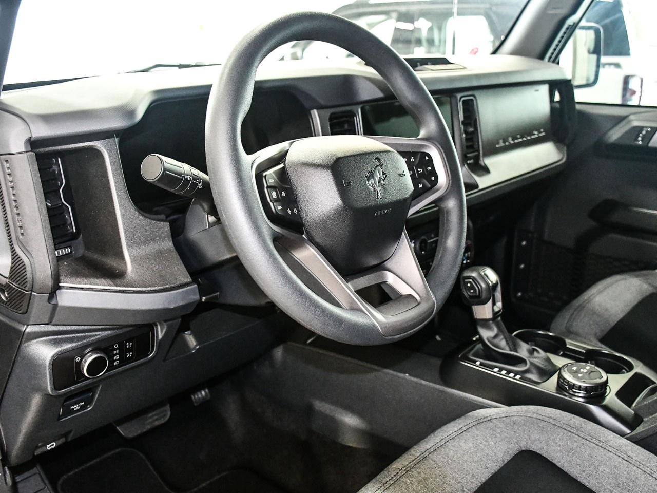 2026 Ford Bronco Base 4 Door 4x4 Photo