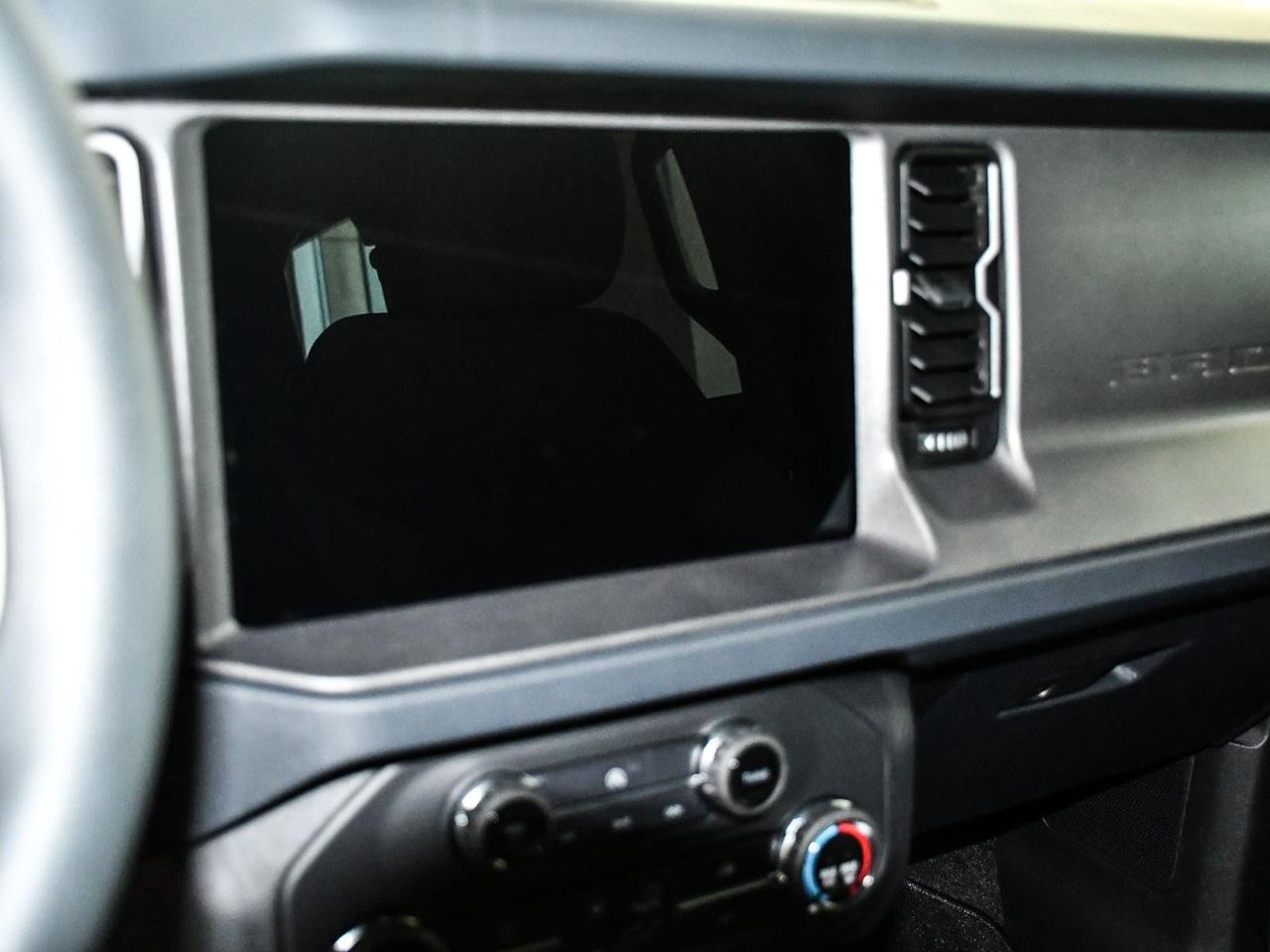 2026 Ford Bronco Base 4 Door 4x4 Photo