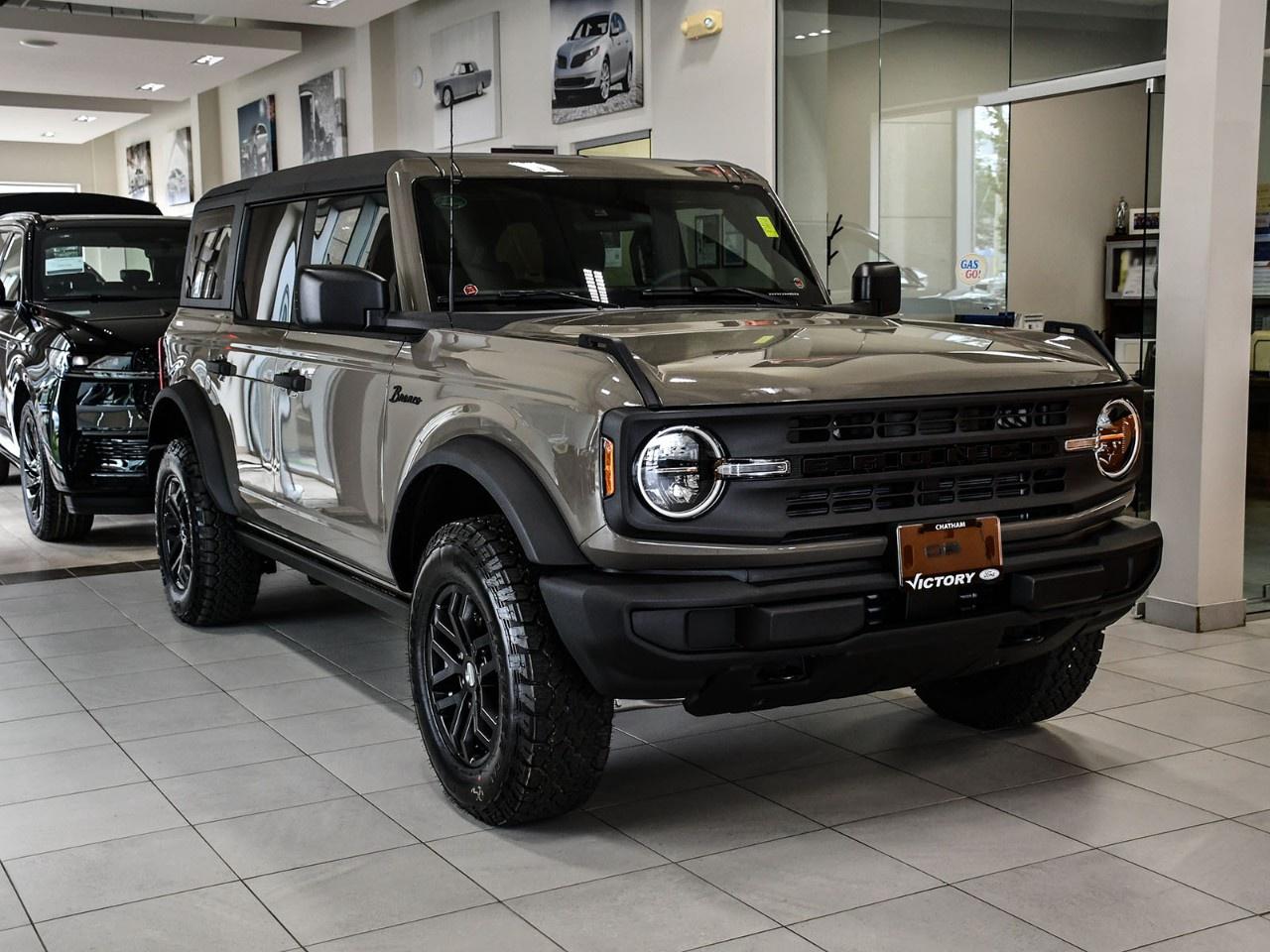 2026 Ford Bronco Base 4 Door 4x4 Photo