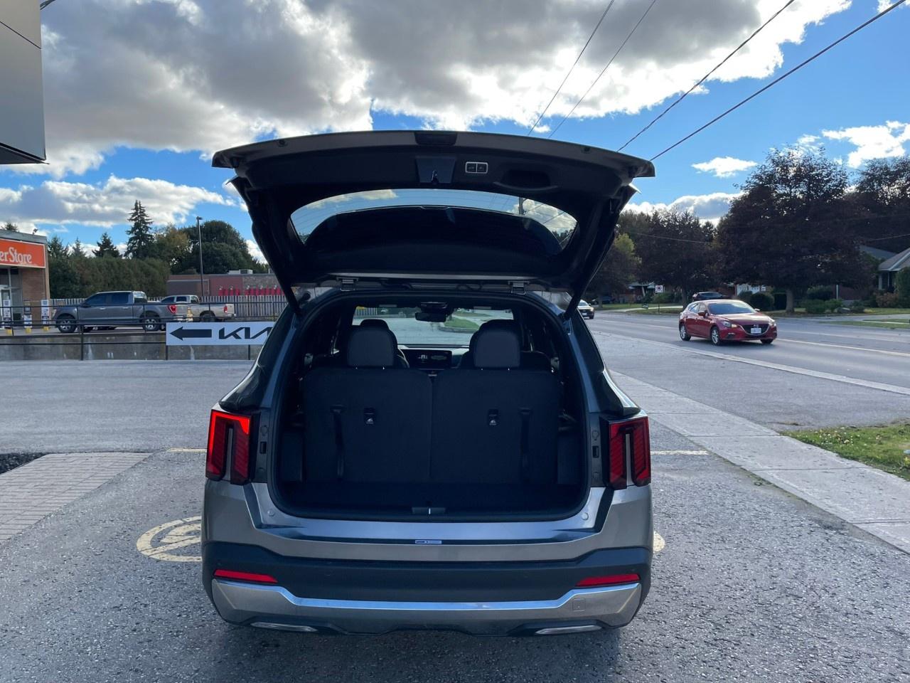 2026 Kia Sorento Hybrid SX AWD Photo