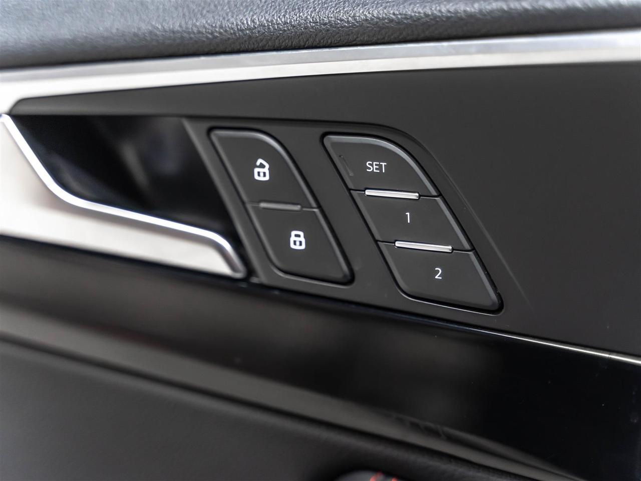 2019 Audi A4 Progressiv|S-Line|Black OpticsPkg|Carbon Fiber Mirrors Photo