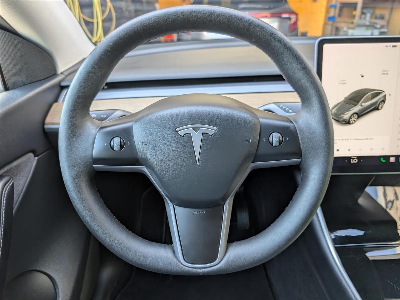 2021 Tesla Model Y STANDARD Photo
