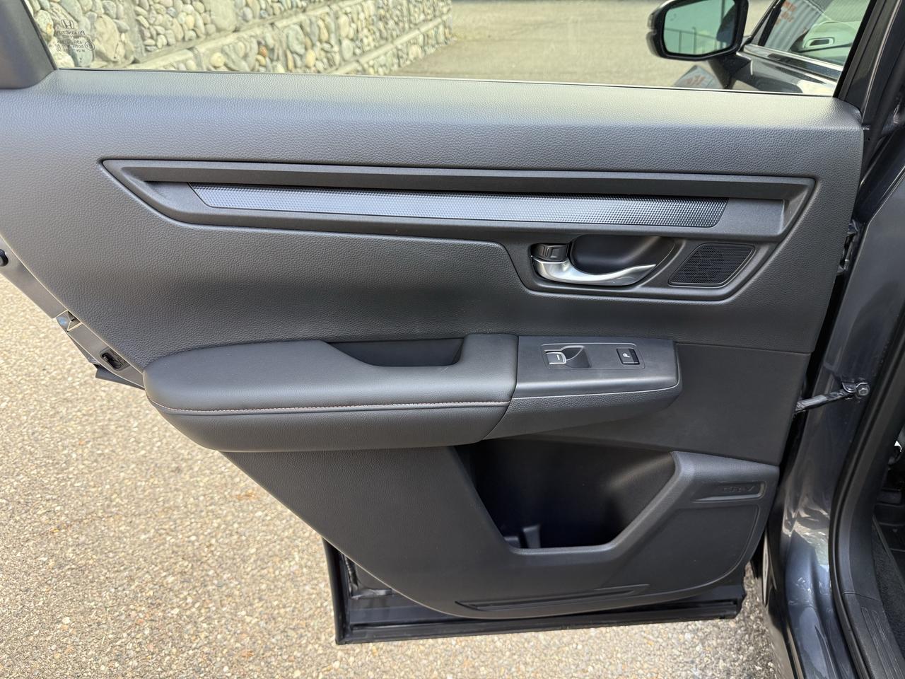 2025 Honda CR-V Hybrid EX-L Photo
