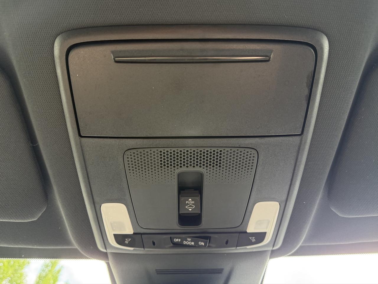2025 Honda CR-V Hybrid EX-L Photo