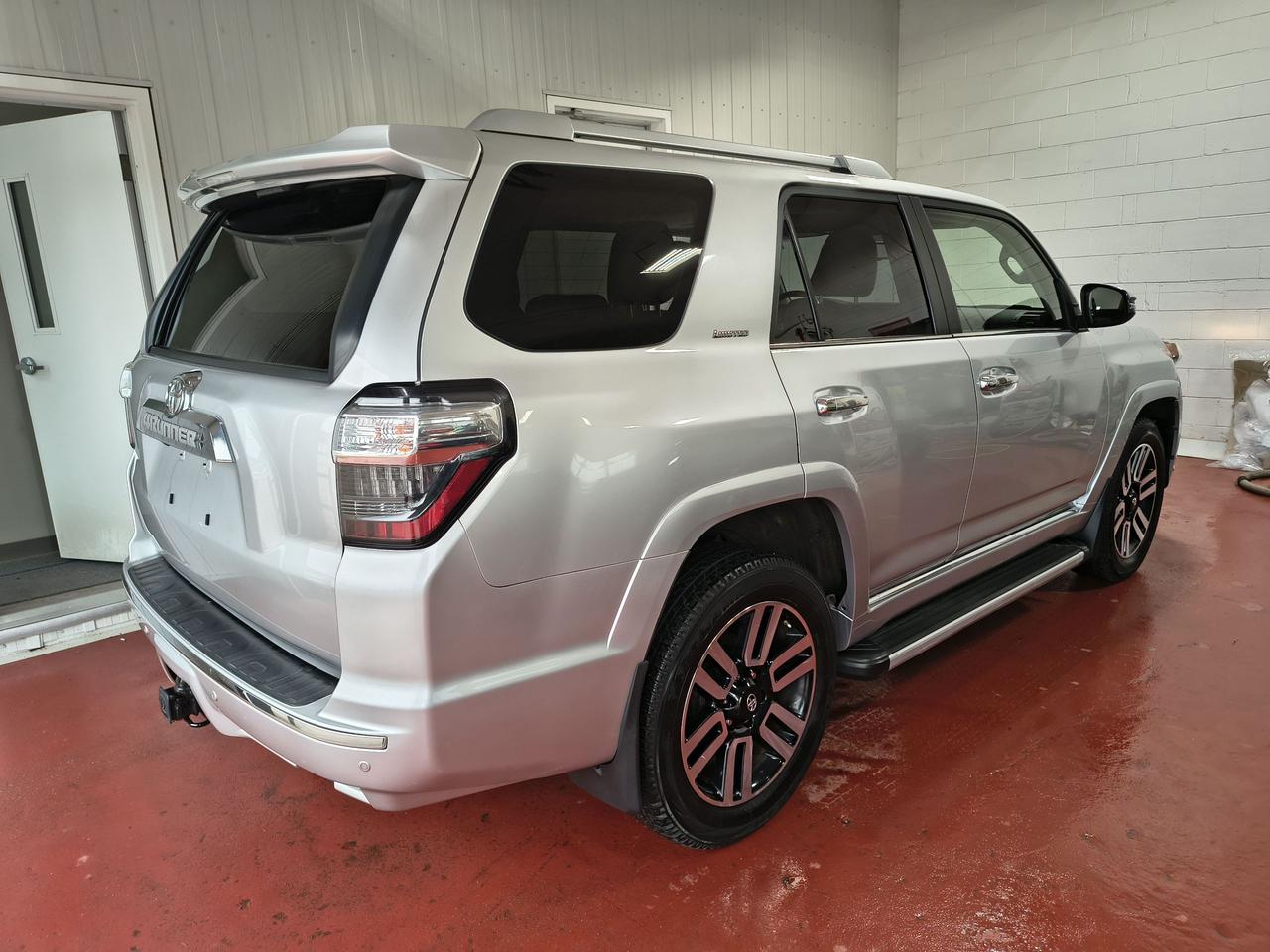 2018 Toyota 4Runner Limited Photo