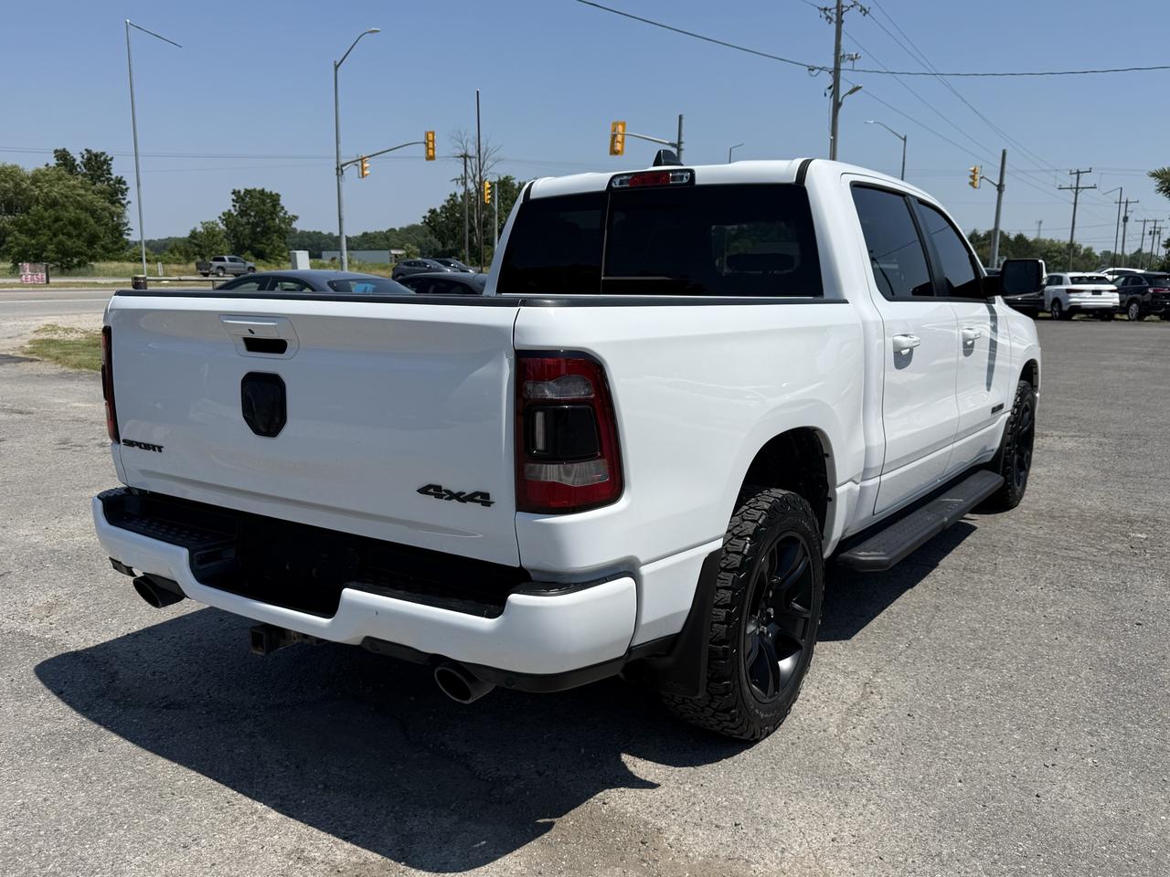 2023 RAM 1500 SPORT 4X4 CREW CAB 5'7" BOX Photo2