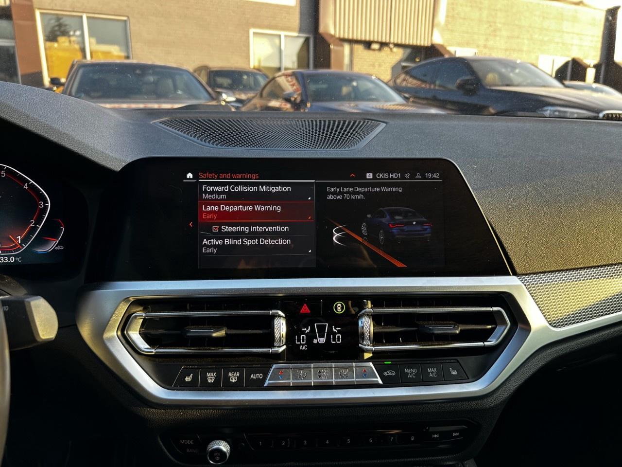 2021 BMW 4 Series 430i xDrive / M Pckg Coupe / Aero Kit / Remote Start Photo