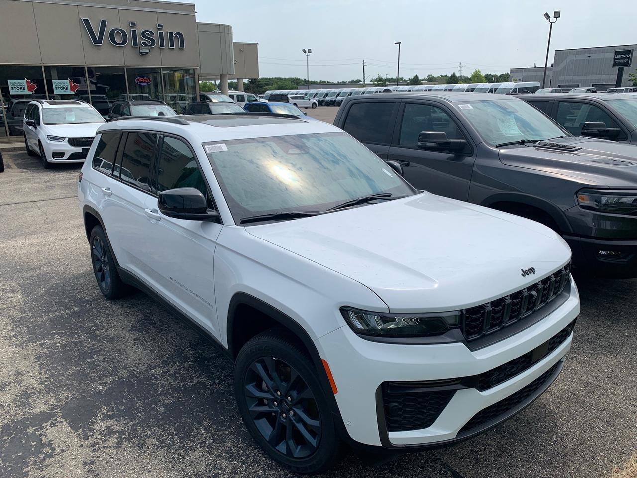 2026 Jeep Grand Cherokee L Base 4dr 4x4 Photo