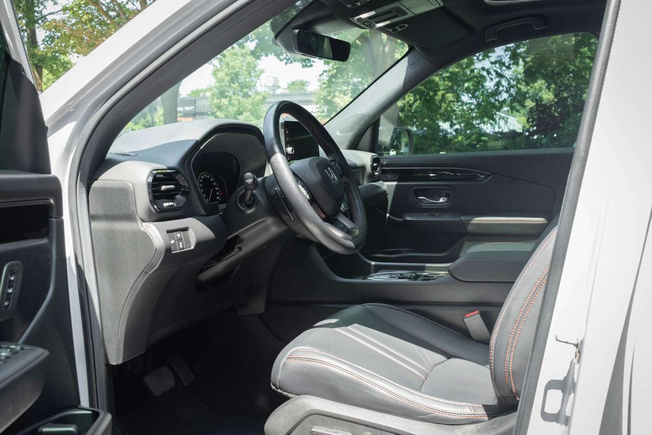 2025 Honda Pilot TrailSport AWD Photo