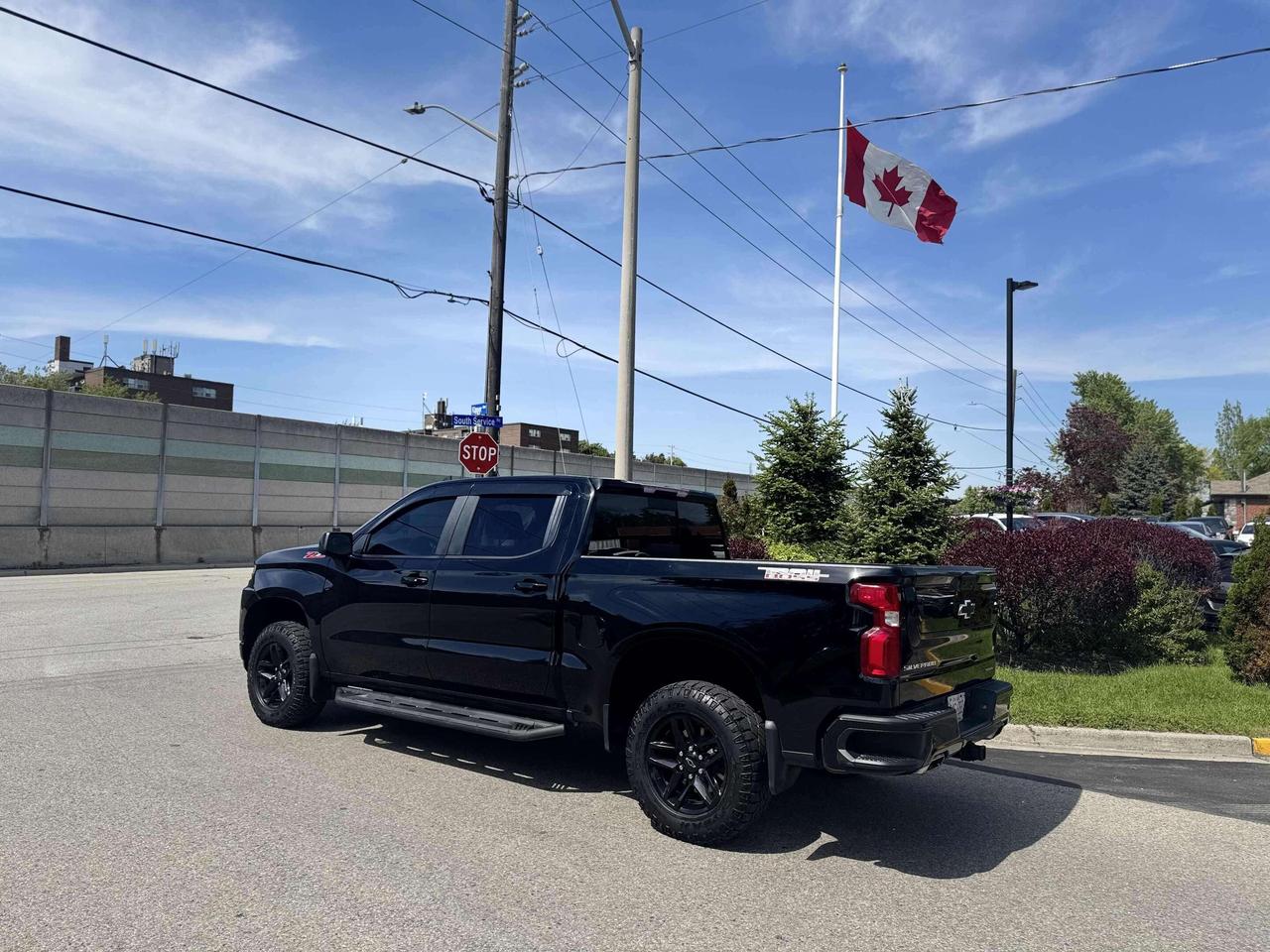 2021 Chevrolet 1500 LT Trail Boss Photo