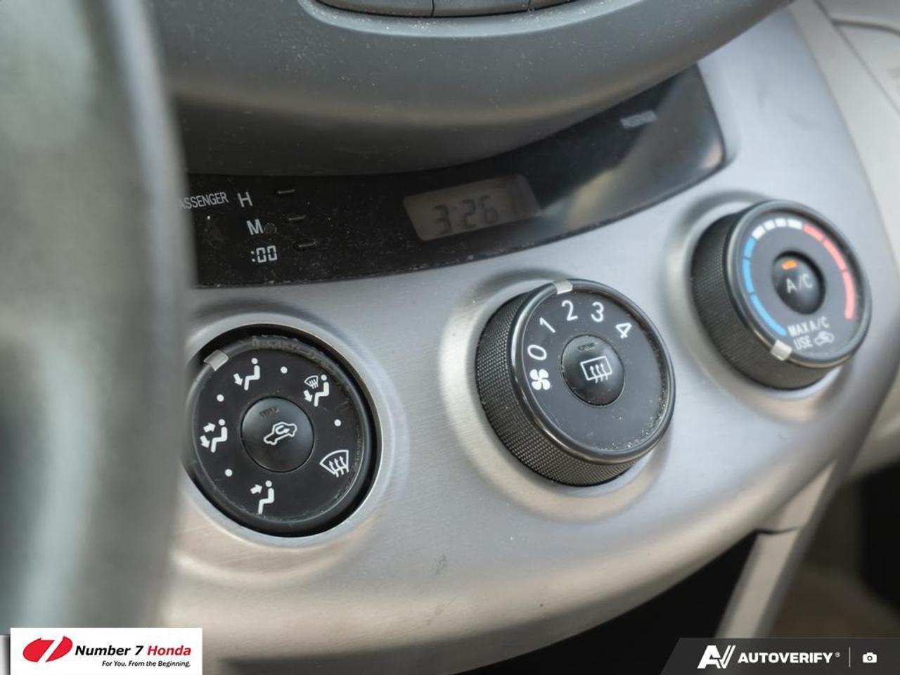 2006 Toyota RAV4 4dr Auto 4WD Base Photo