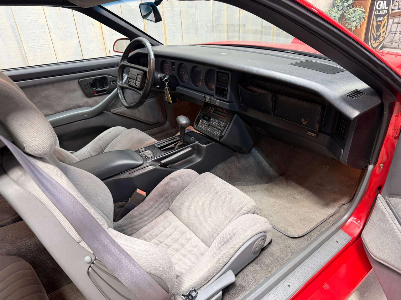 1989 Pontiac Firebird 2dr Coupe Trans Am GTA Photo