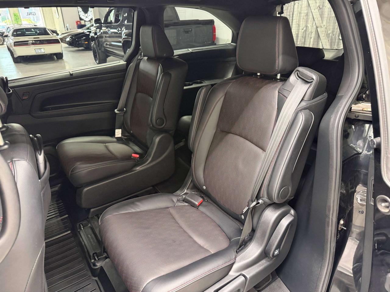 2024 Honda Odyssey BLACK EDITION NO ACCIDENTS Photo