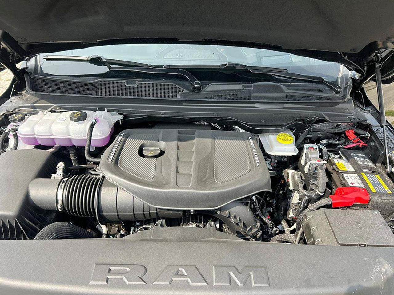 2026 RAM 1500 Limited| massage seats| Air Suspension| Rambox| HO 525HP| Premium Leather Seats Photo