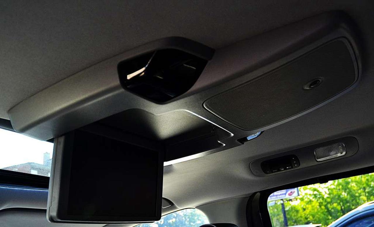 2023 Honda Odyssey Touring Passenger Van Automatic Photo
