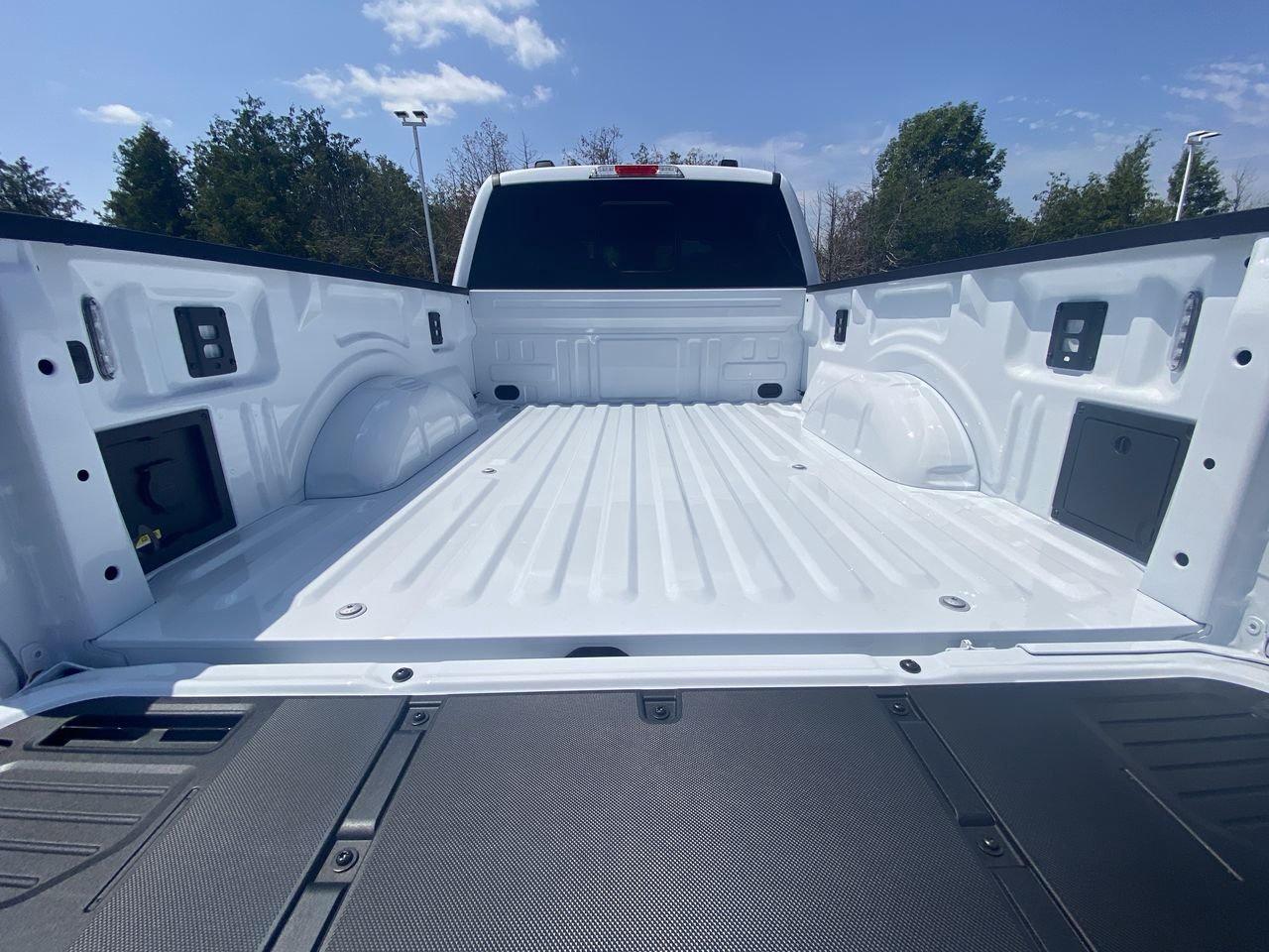 2026 Ford F-150 XLT Photo