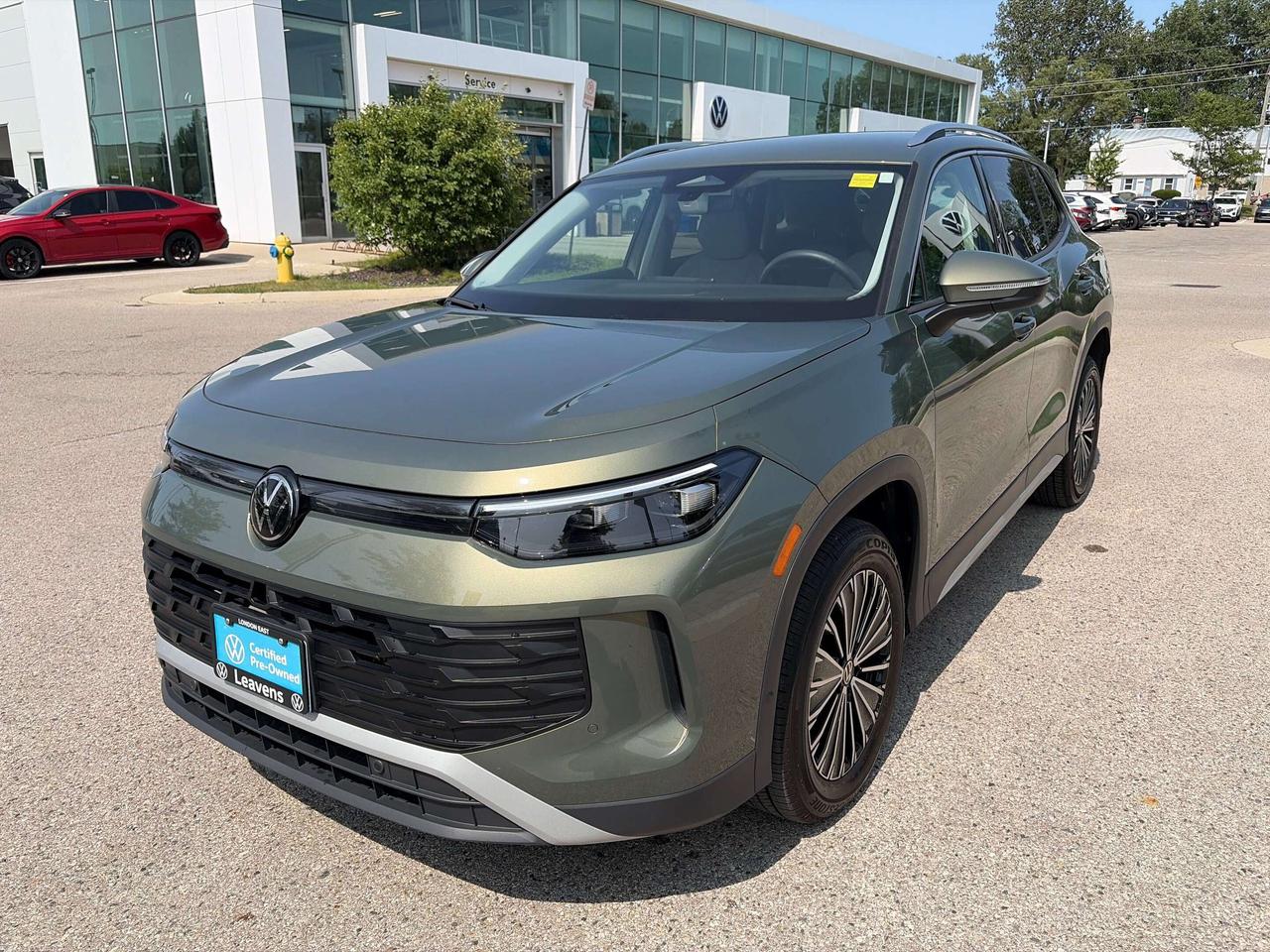 2025 Volkswagen Tiguan 4Motion Photo