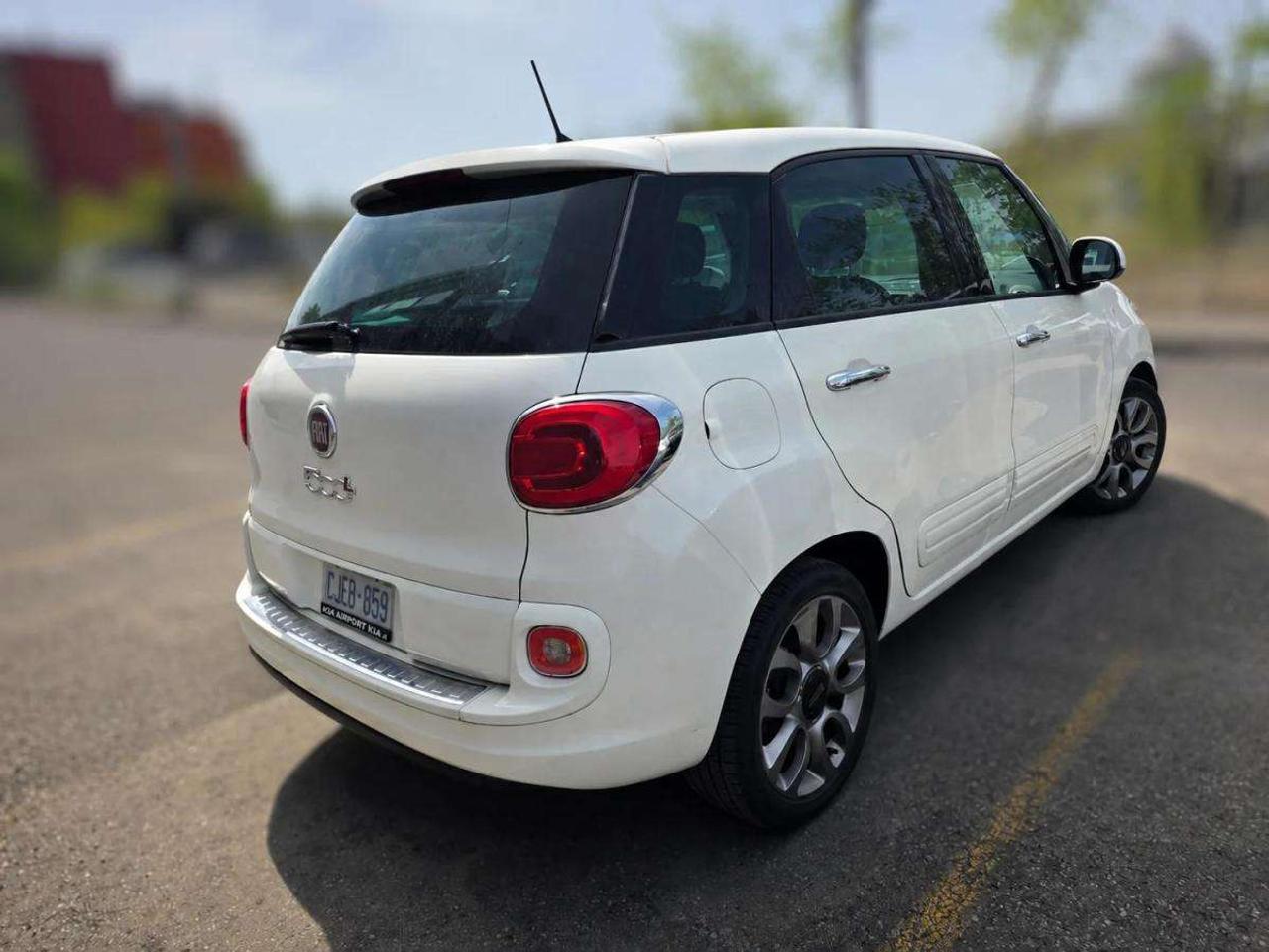 2014 Fiat 500L Lounge Photo
