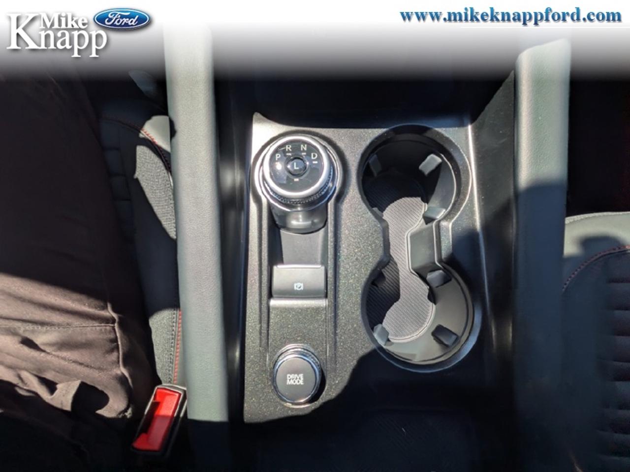 2026 Ford Explorer ST-Line Photo