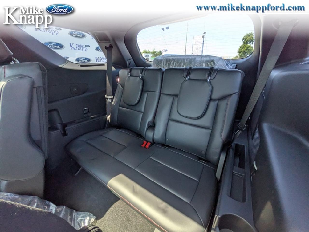 2026 Ford Explorer ST-Line Photo