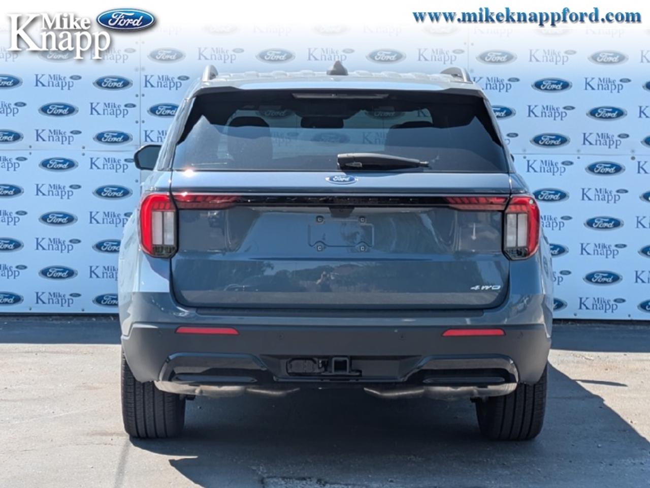 2026 Ford Explorer ST-Line Photo